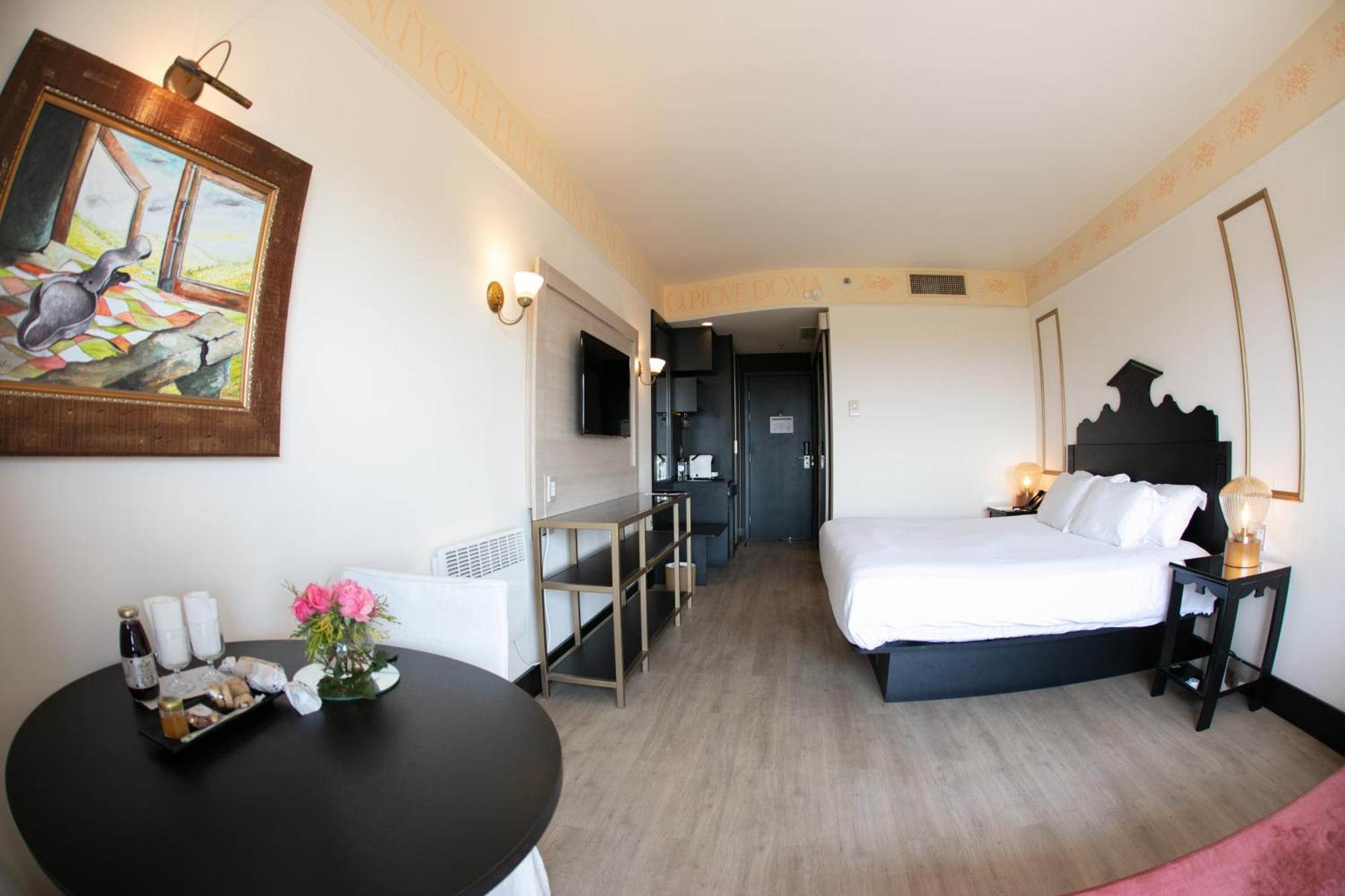 Spa Do Vinho Condominio Vitivinicola Bento Goncalves Exterior photo A room at the hotel